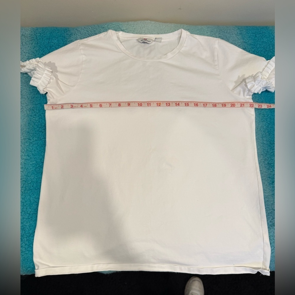 🔥Vineyard Vines White Ruffle Sleeve T-Shirt🔥 - Picture 4 of 6